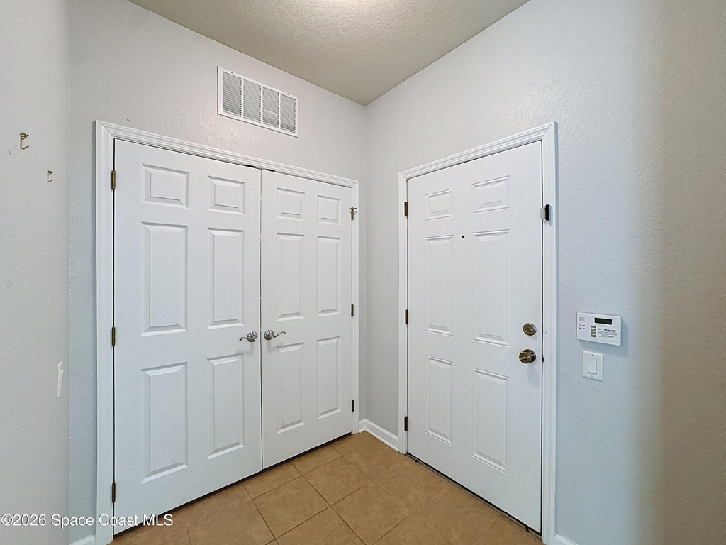 1626 Peregrine Circle - Photo 6