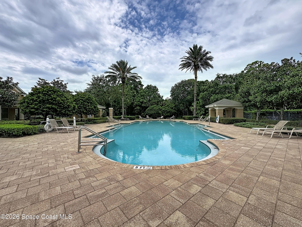 1626 Peregrine Circle - Photo 4