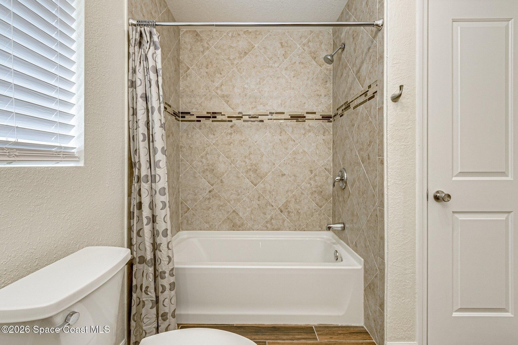 175 Nw Valencia Road - Photo 16