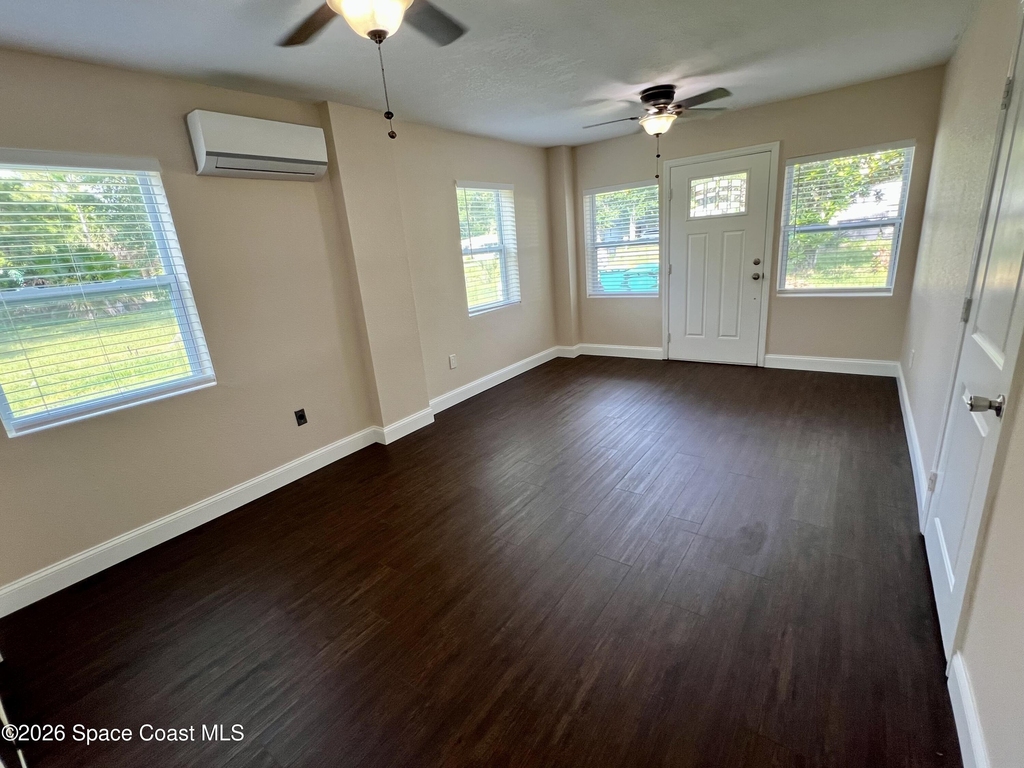175 Nw Valencia Road - Photo 12