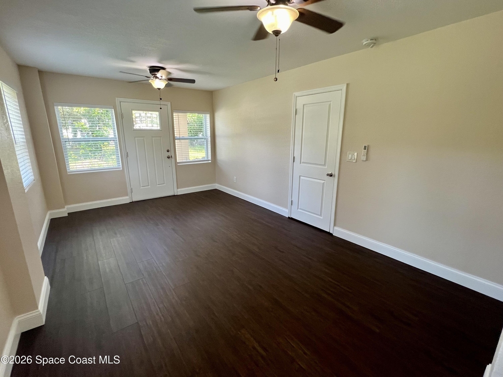 175 Nw Valencia Road - Photo 13