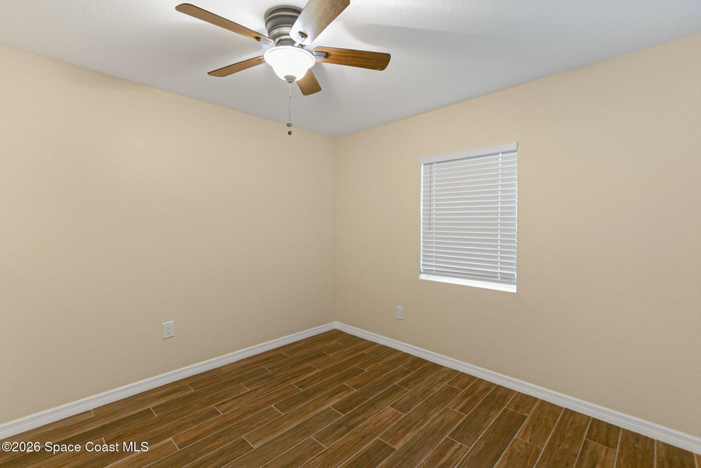 175 Nw Valencia Road - Photo 19