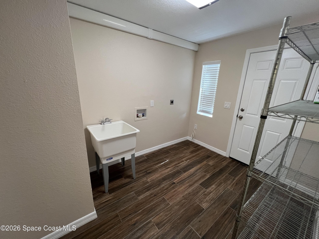 175 Nw Valencia Road - Photo 20