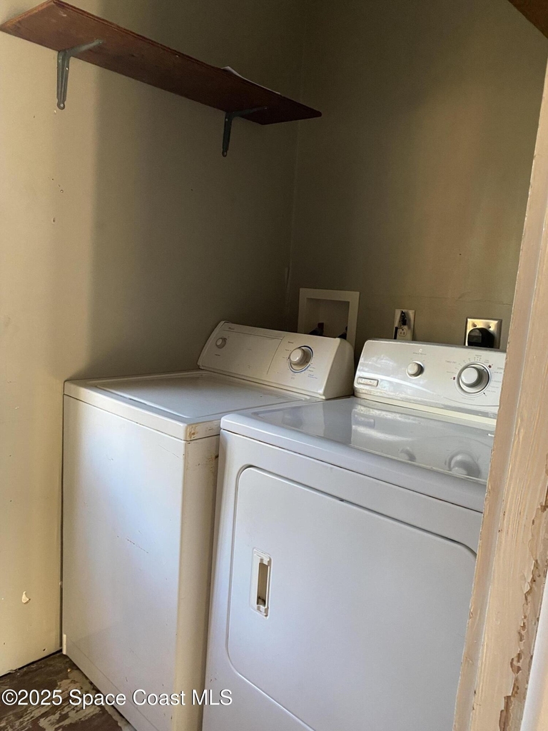 1907 Fletcher Street - Photo 9