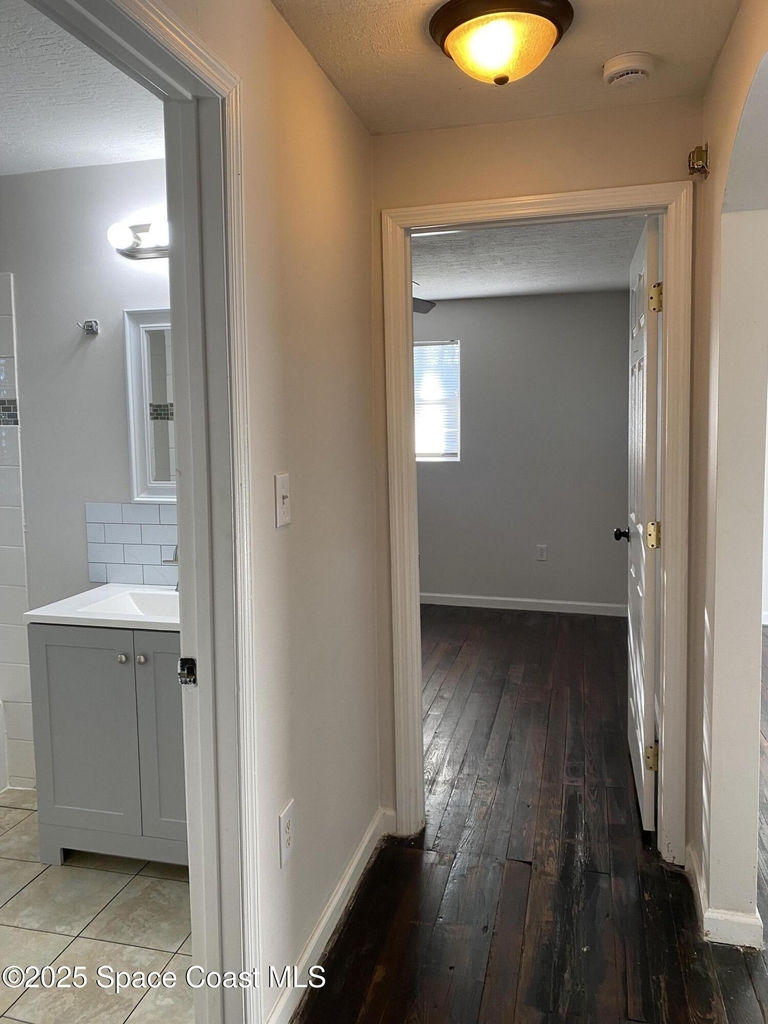 1907 Fletcher Street - Photo 12