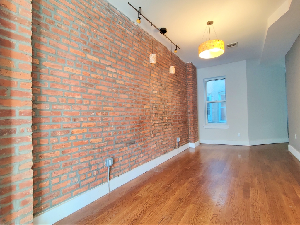 1297 St Johns Place - Photo 4