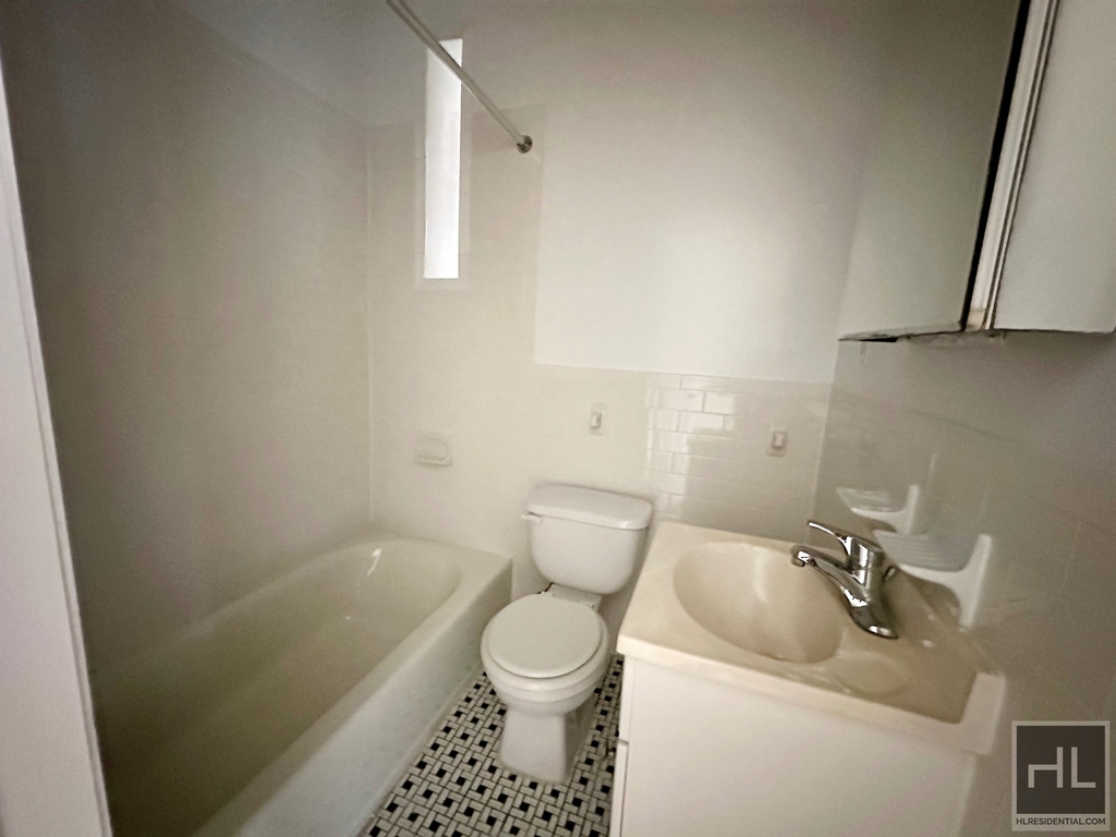 West 72 Street - Photo 2