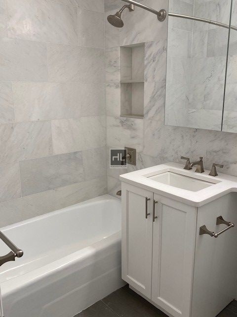 West 64 Street - Photo 5