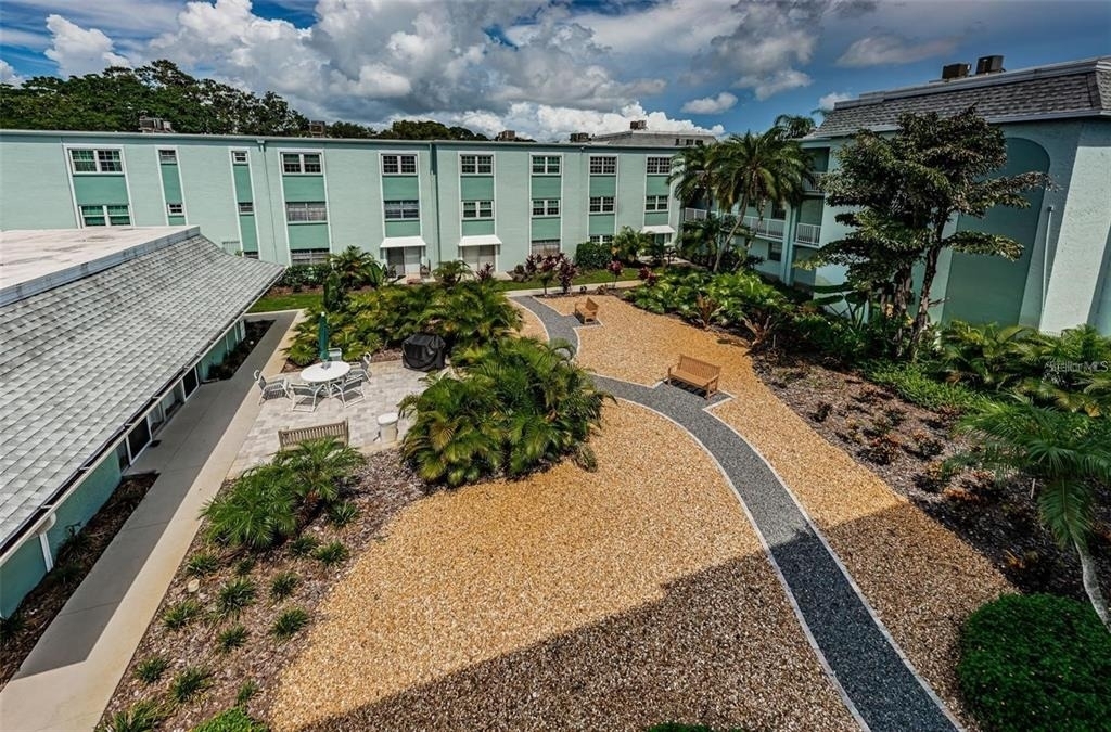1706 Belleair Forest Drive - Photo 37