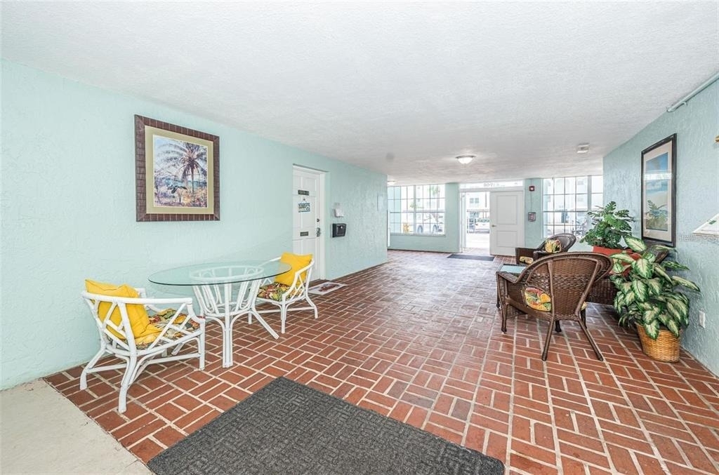 1706 Belleair Forest Drive - Photo 39
