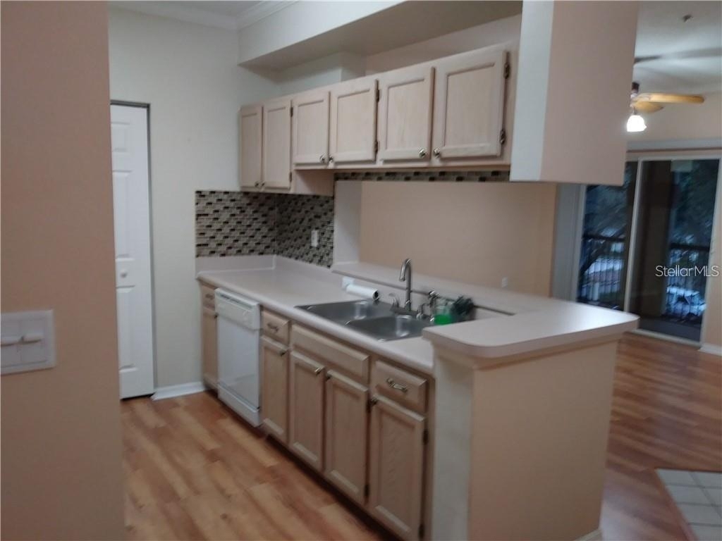 5620 Pinnacle Heights Circle - Photo 3