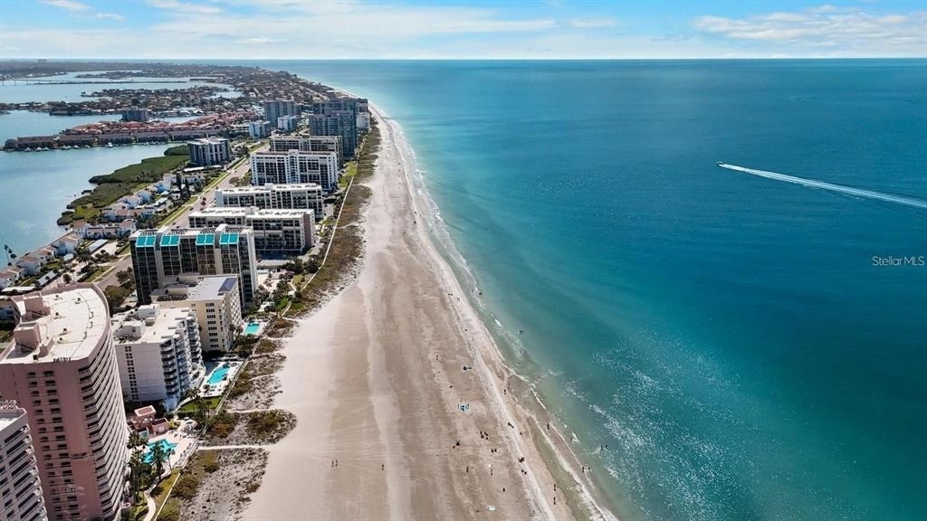 1350 Gulf Boulevard - Photo 32