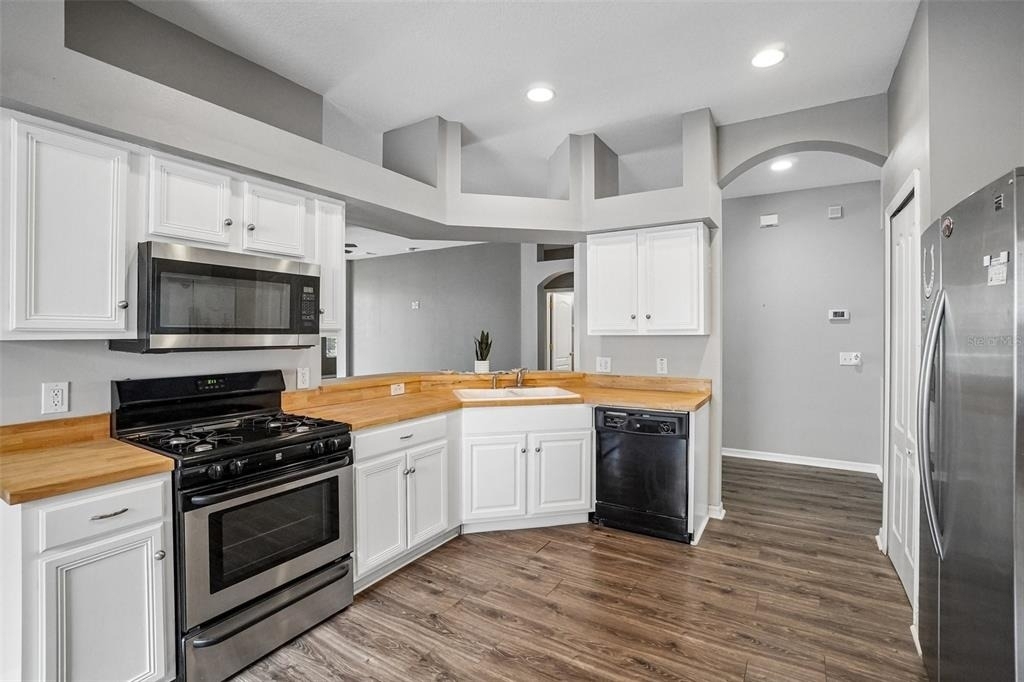 6111 Gannetside Place - Photo 2