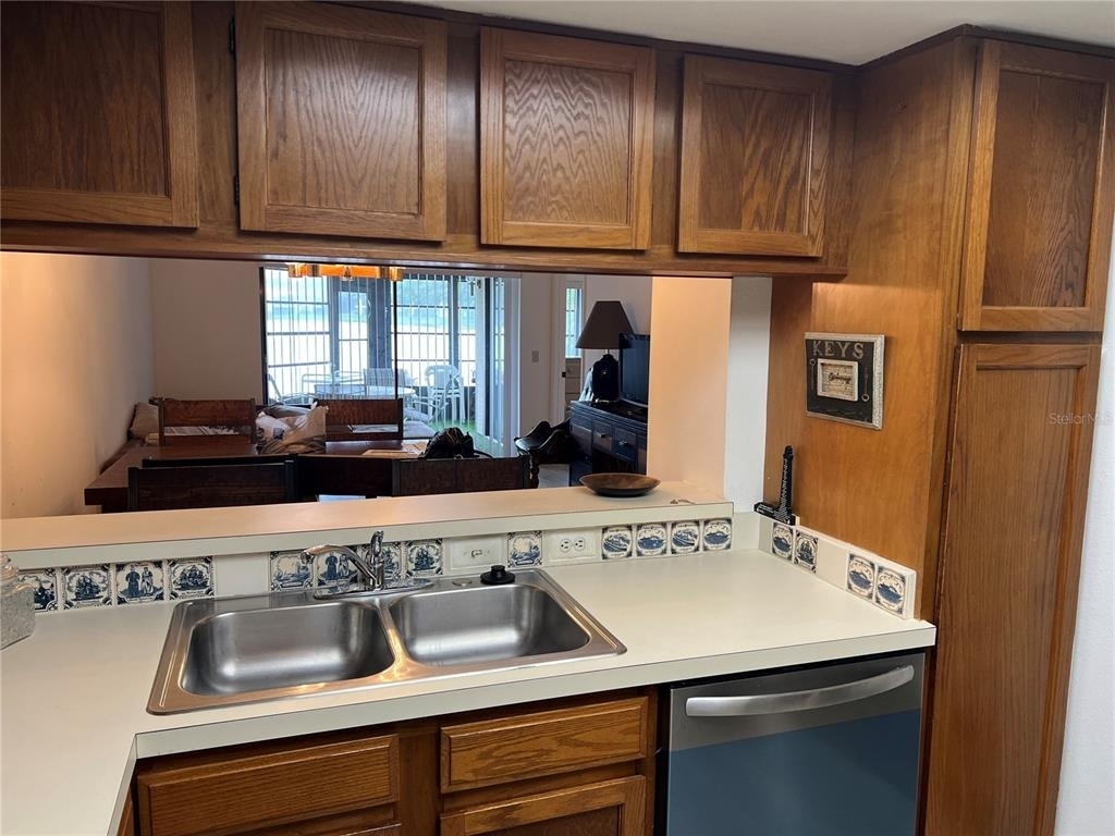 333 Woodlake Wynde - Photo 4