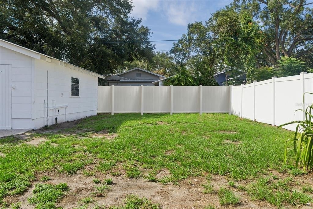 1017 E 23rd Avenue - Photo 23