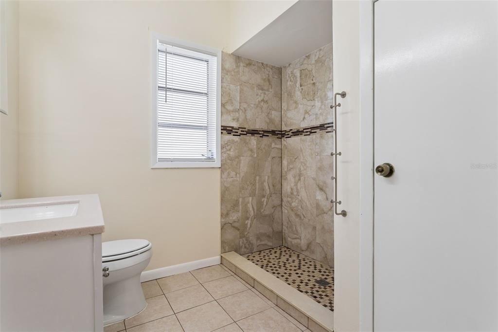 1017 E 23rd Avenue - Photo 17