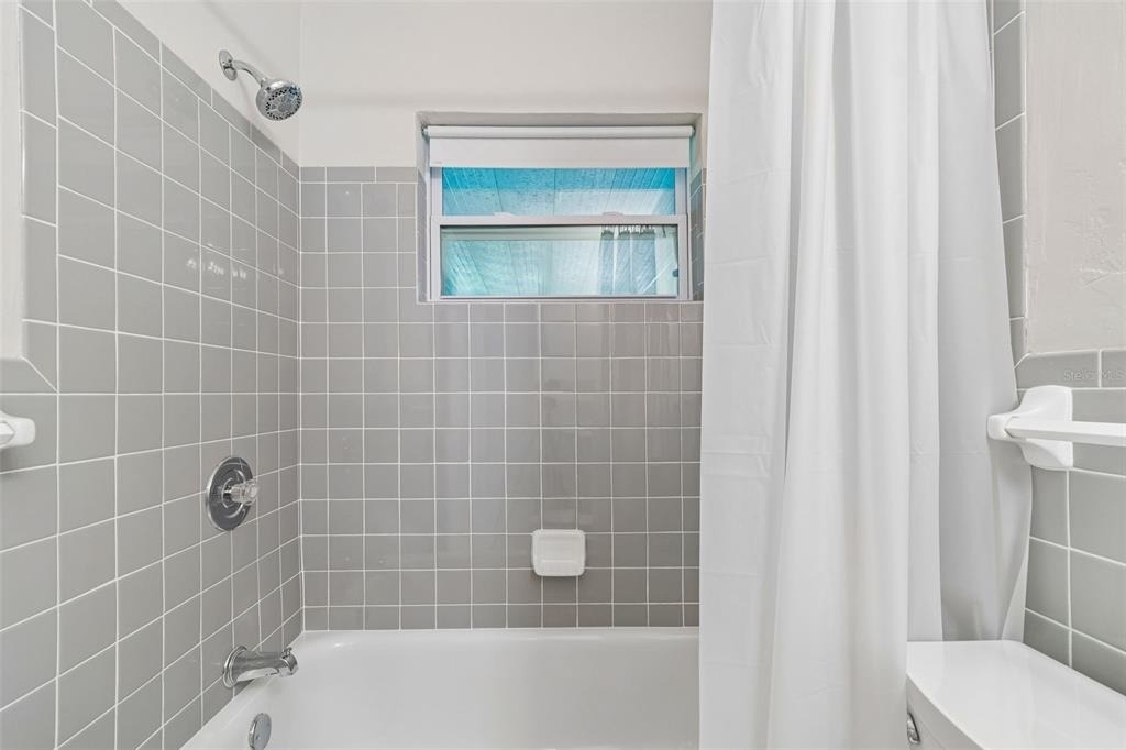 200 Evelyn Ave - Photo 15