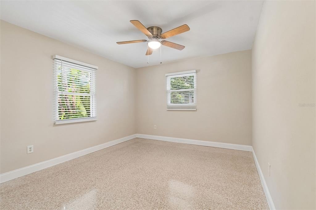 200 Evelyn Ave - Photo 12