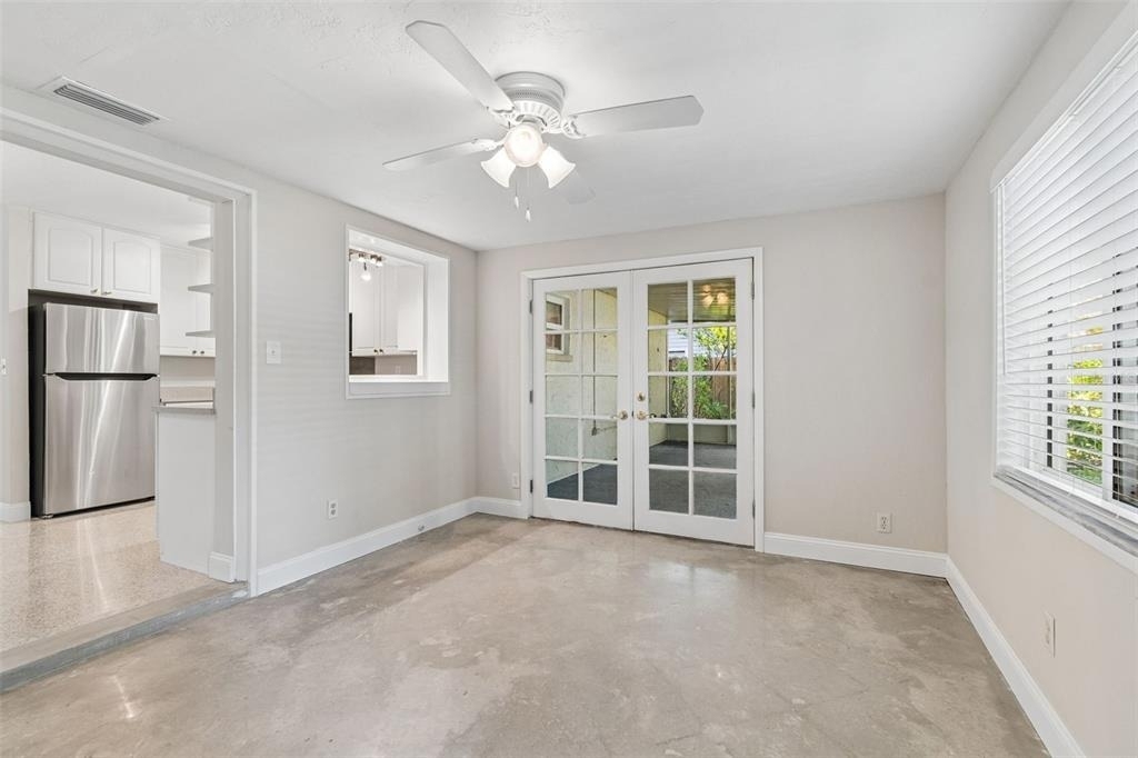 200 Evelyn Ave - Photo 9
