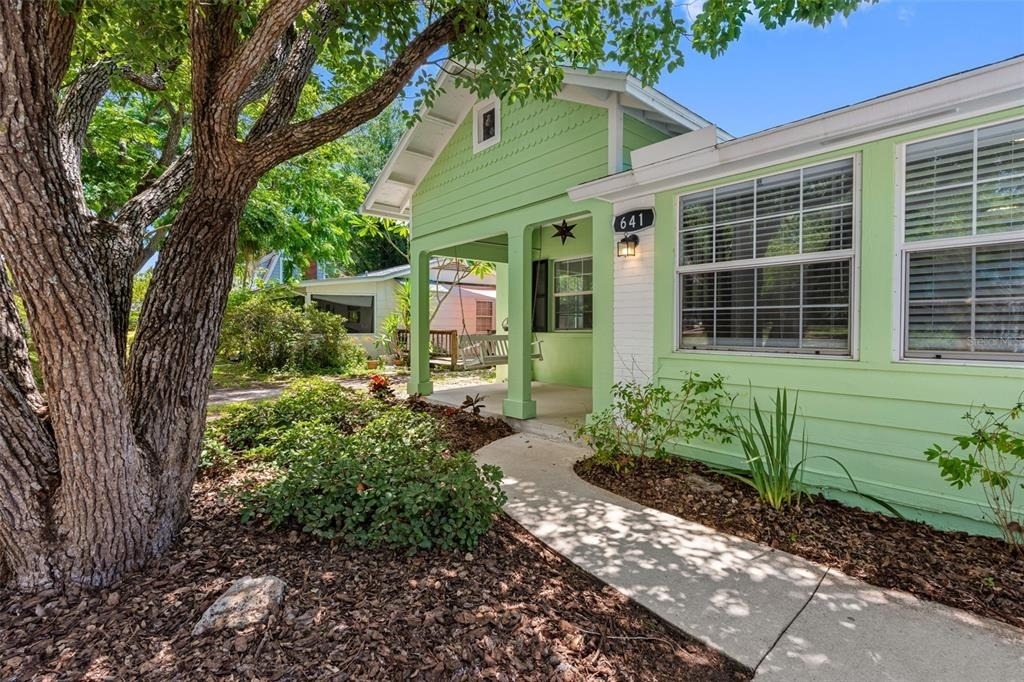 641 Wilkie Street - Photo 36