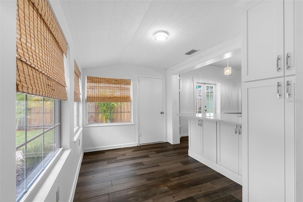 641 Wilkie Street - Photo 20
