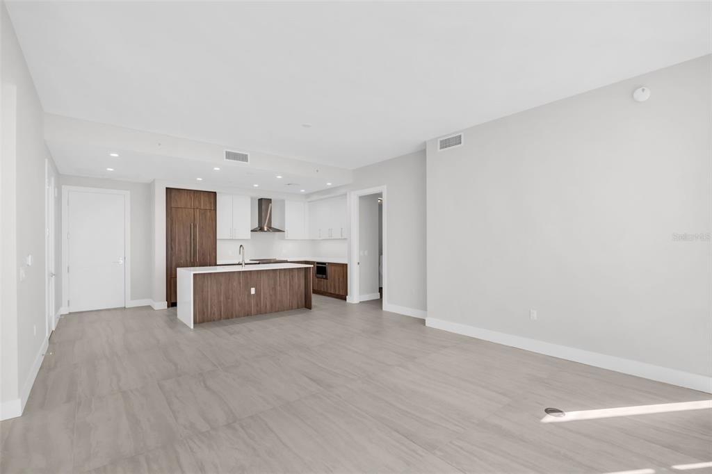 275 1st Avenue S - Photo 20