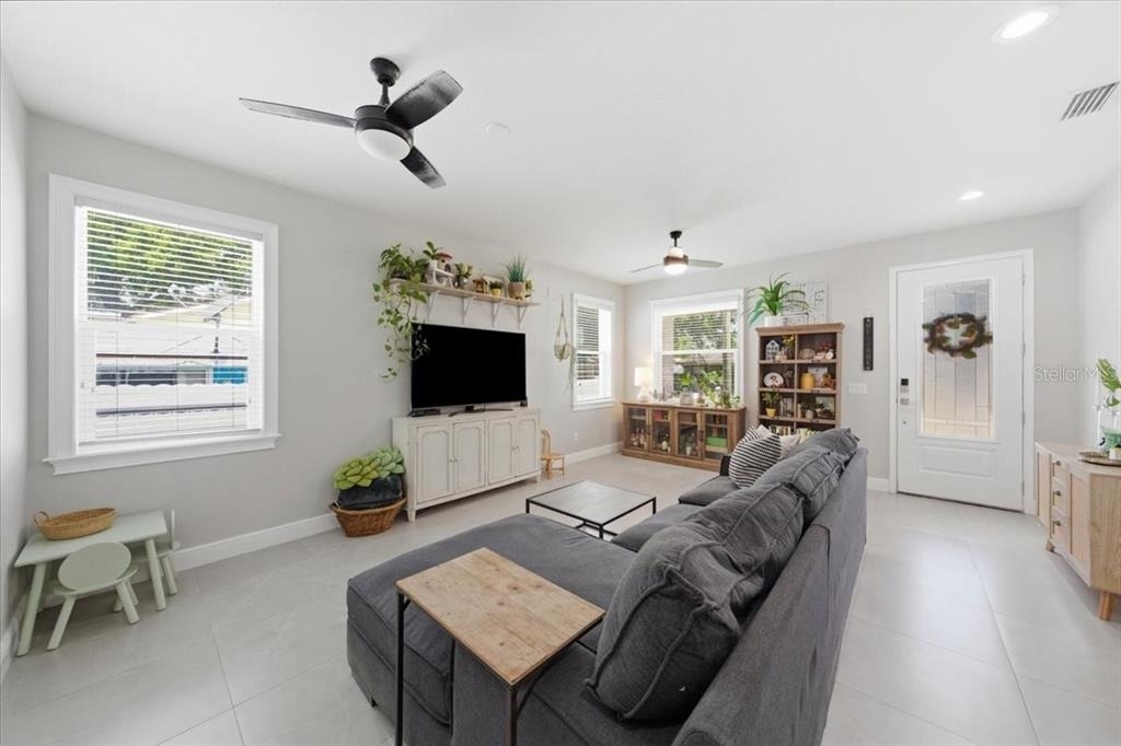 1808 W Cluster Avenue - Photo 6