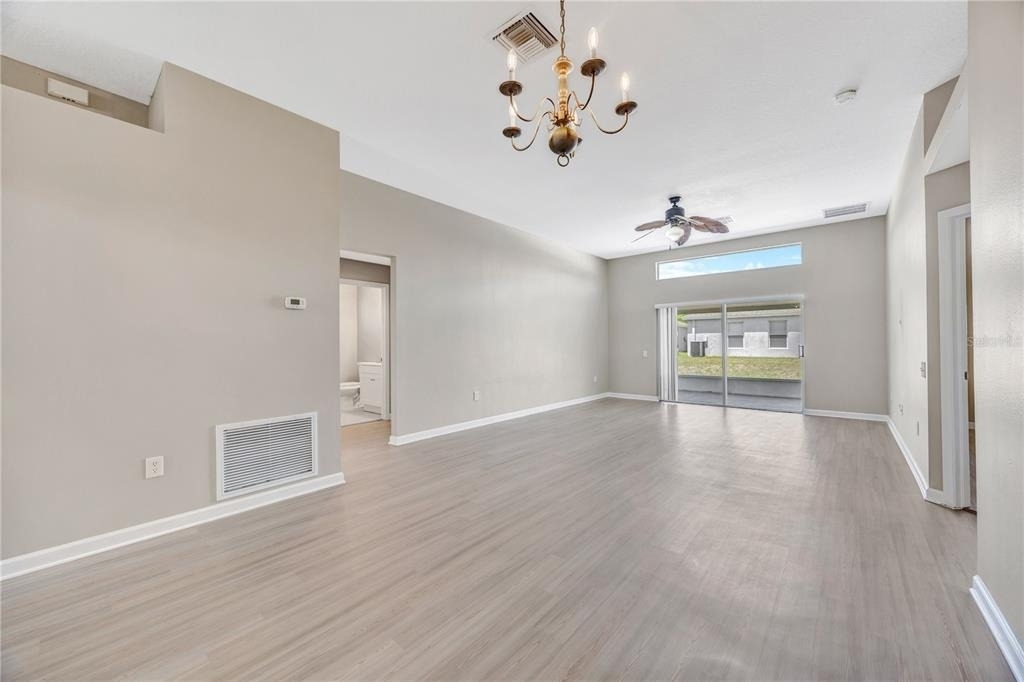 30435 Annadale Drive - Photo 11
