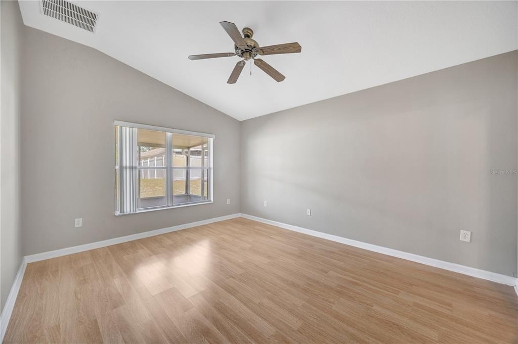 30435 Annadale Drive - Photo 32