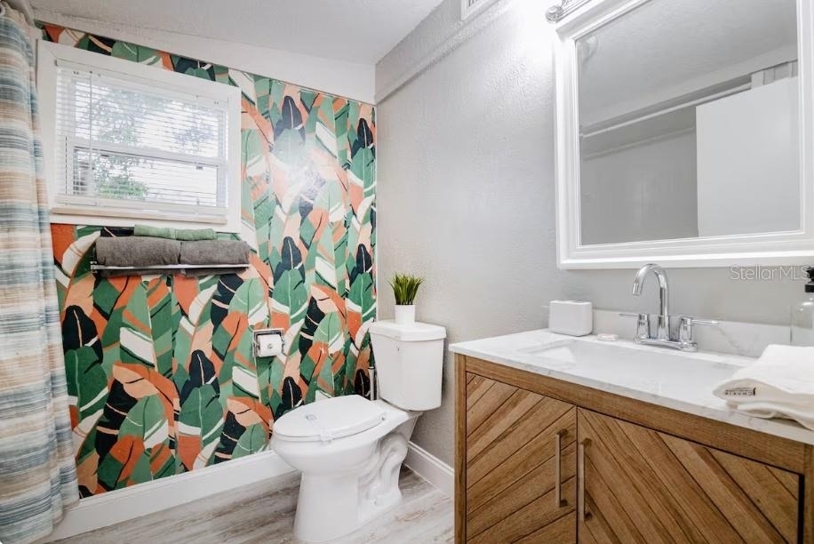 8311 N Newport Avenue - Photo 8