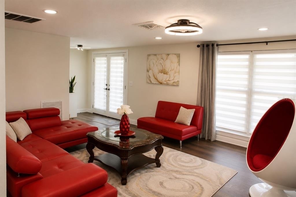 12416 Cobble Stone Drive - Photo 5