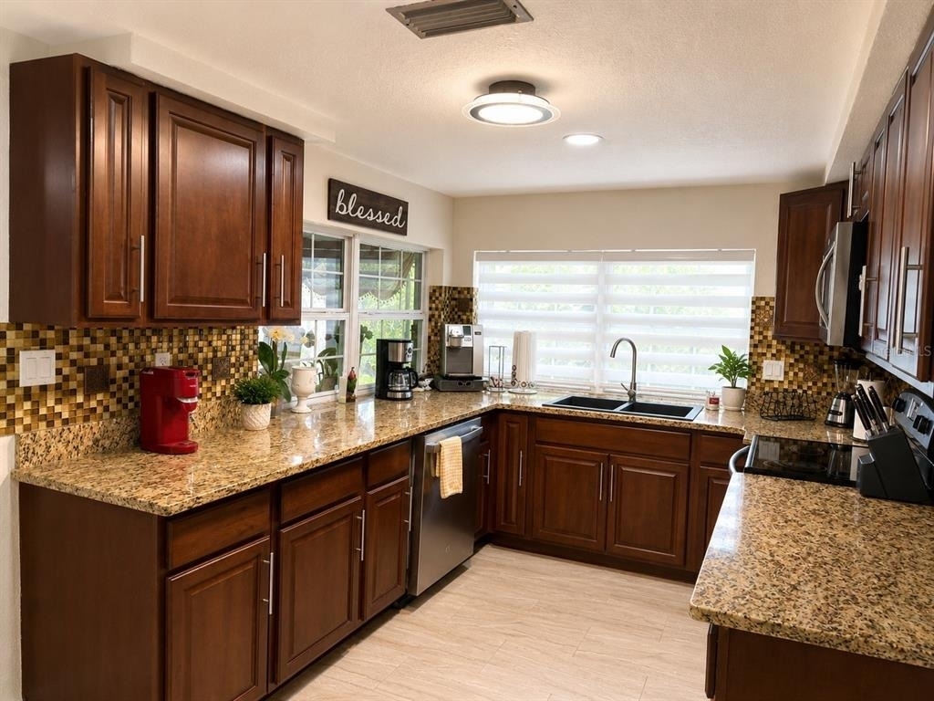 12416 Cobble Stone Drive - Photo 13
