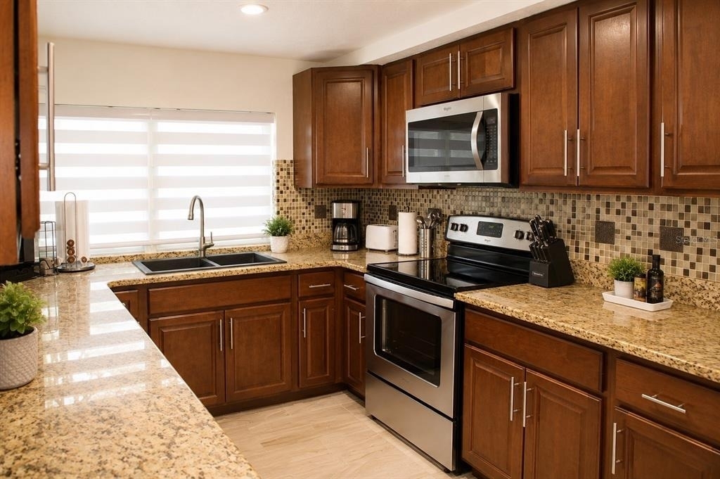 12416 Cobble Stone Drive - Photo 11
