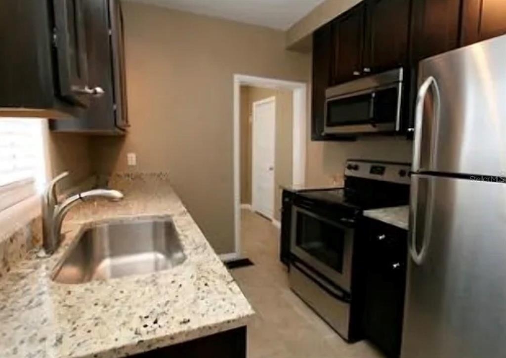 410 Broadway Avenue - Photo 1