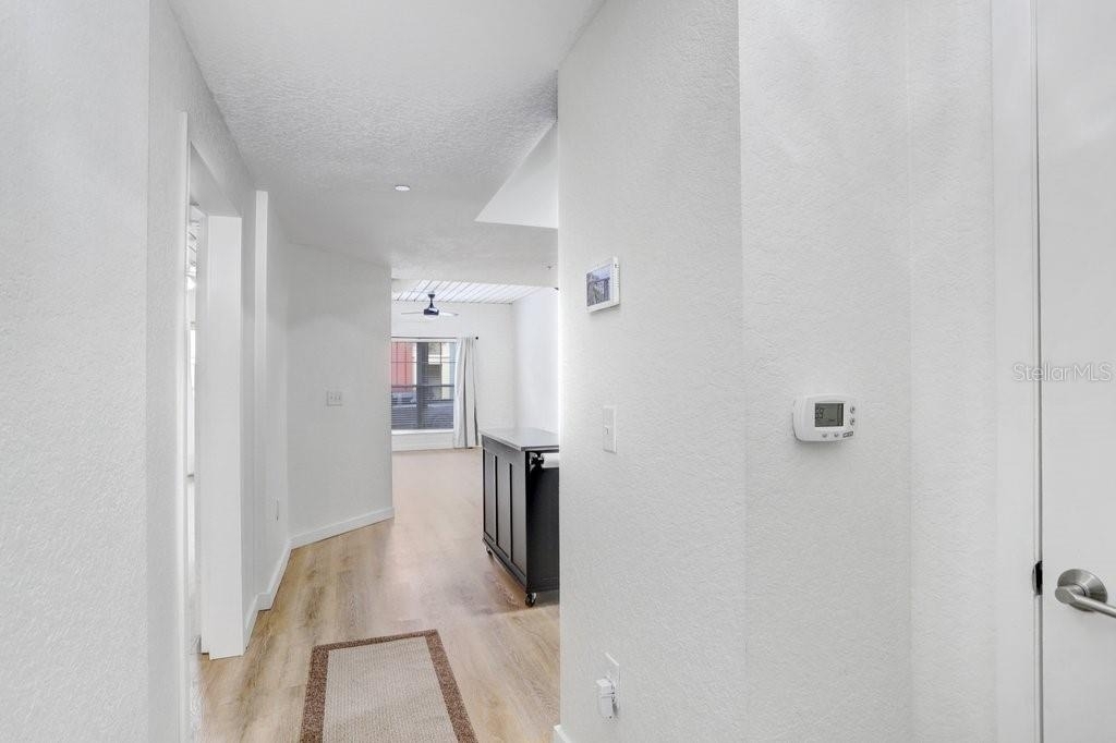 2440 W Horatio Street - Photo 5