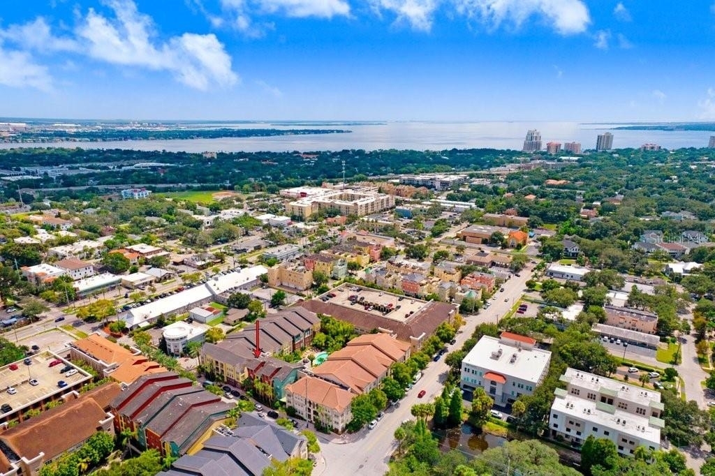 2440 W Horatio Street - Photo 39