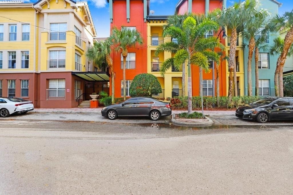 2440 W Horatio Street - Photo 2