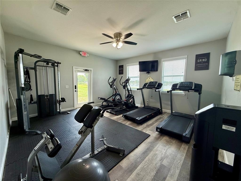 2531 Pine Place - Photo 18