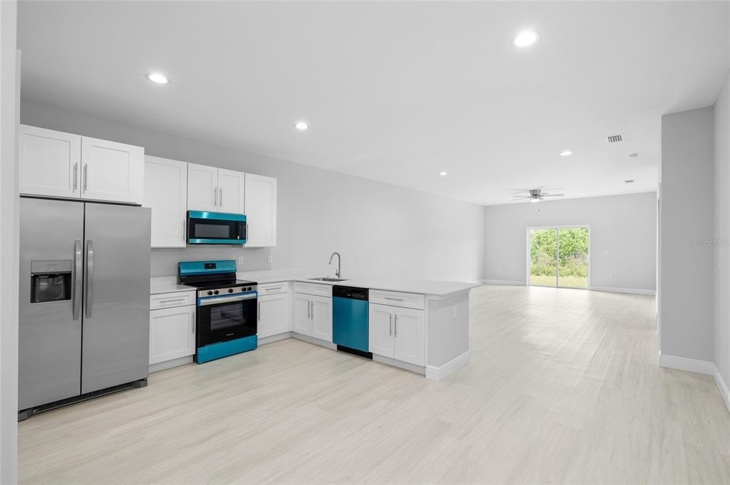 10026 Cocoa Beach Street - Photo 5