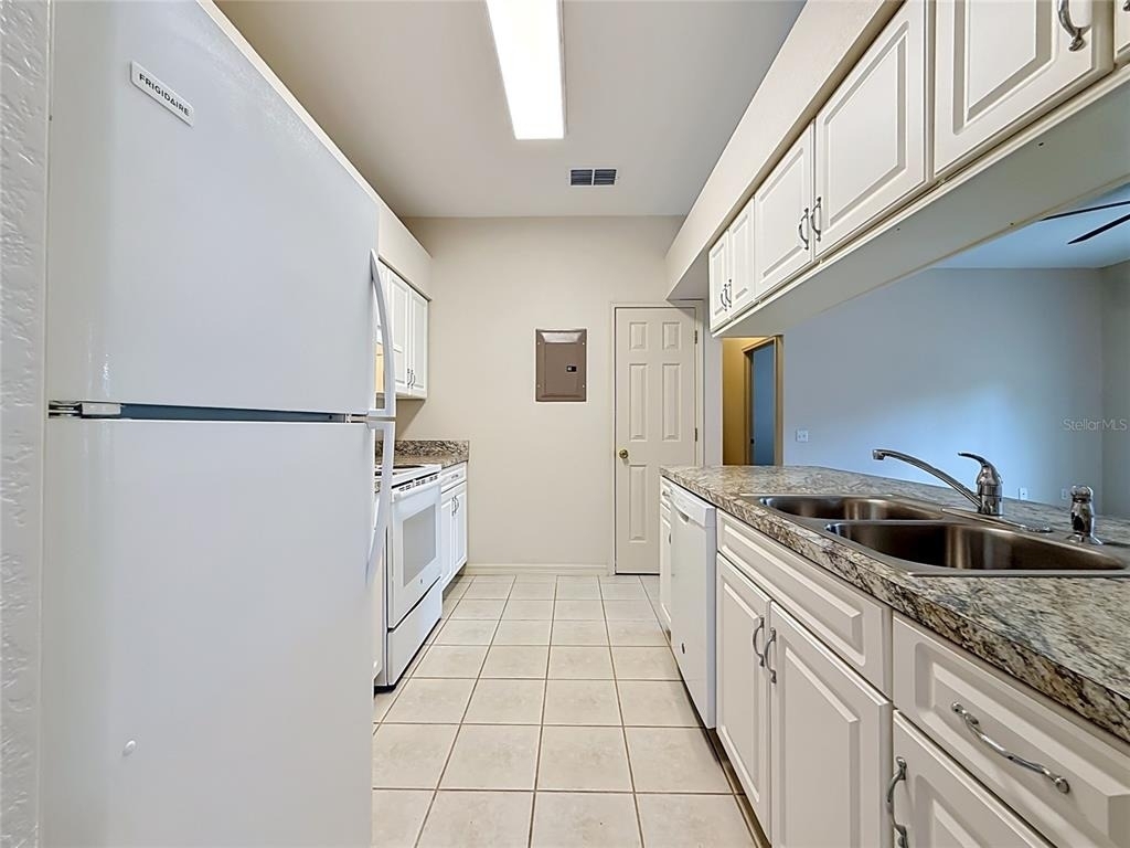 704 Eagle Pond Drive - Photo 7