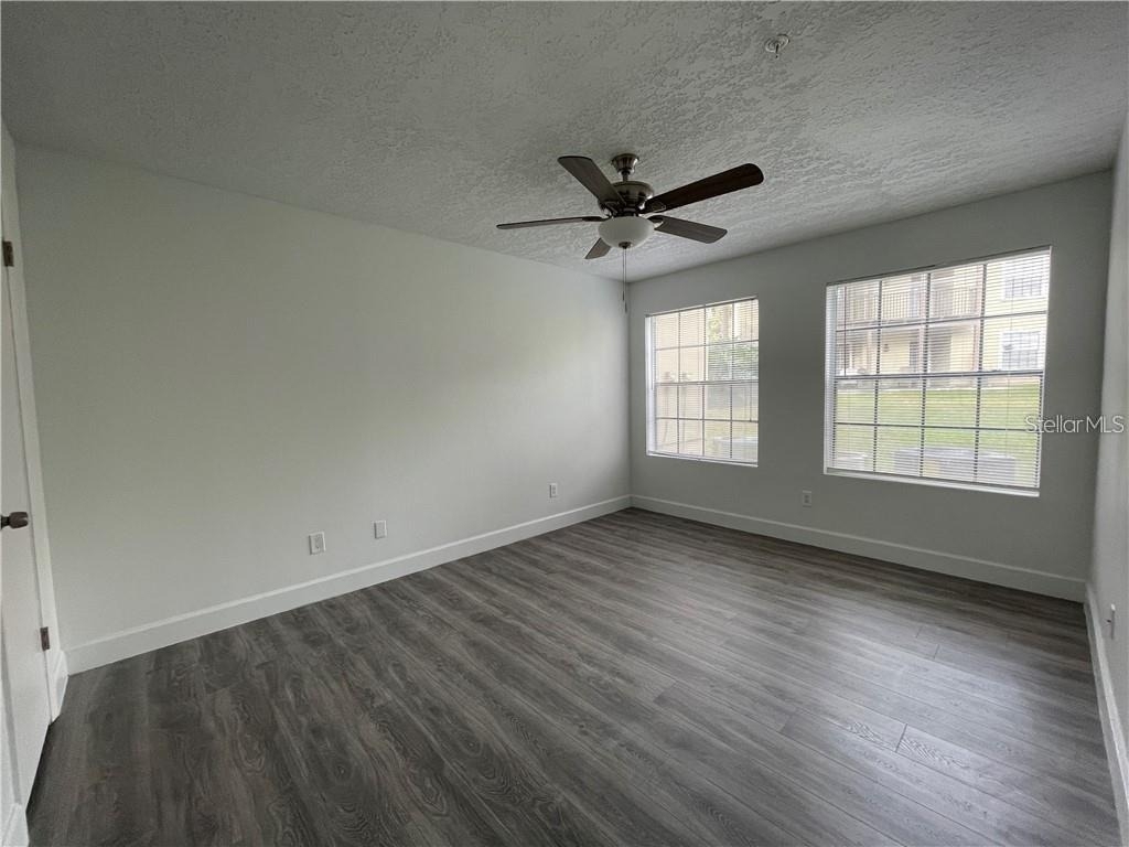 232 Afton Square - Photo 7