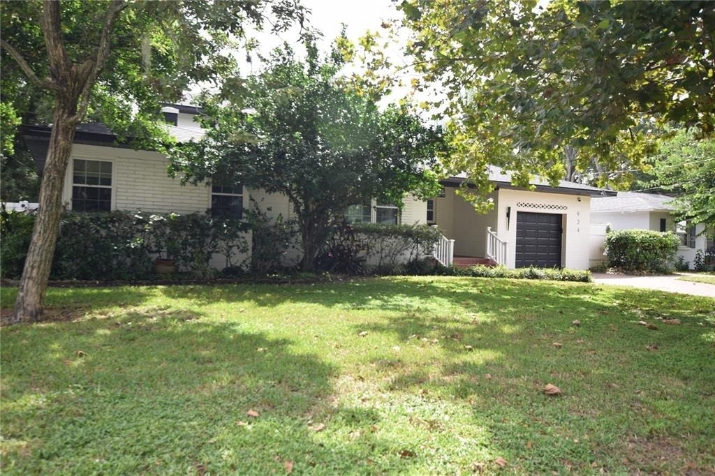 924 Boardman Street - Photo 3