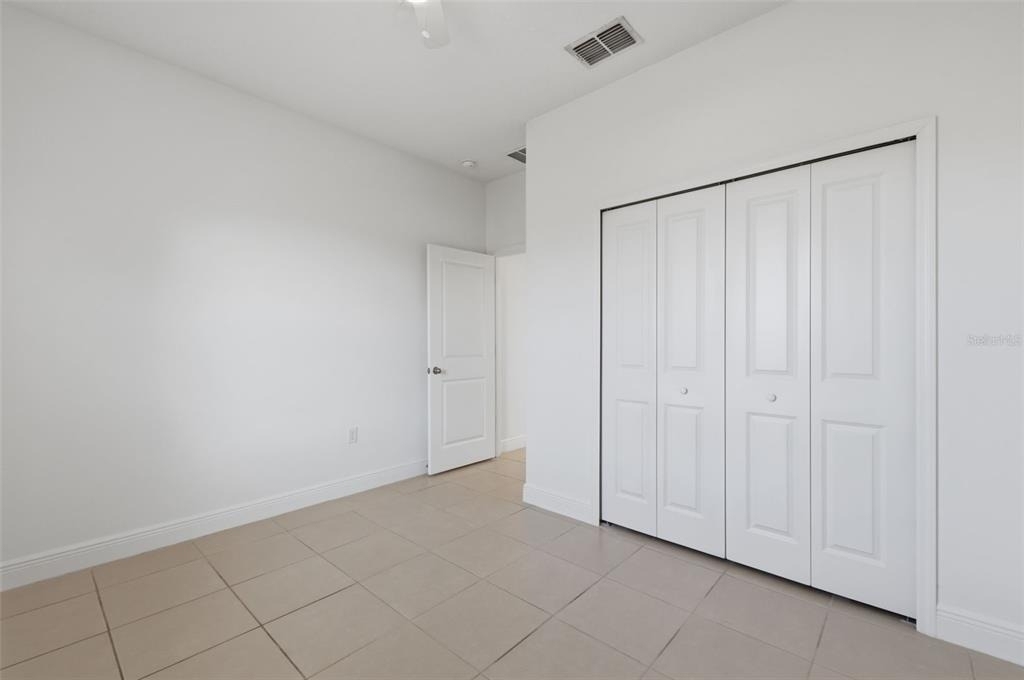 304 Begonia Court - Photo 15