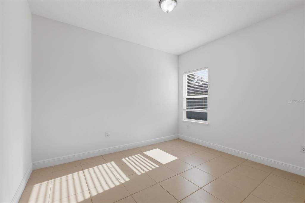 304 Begonia Court - Photo 18