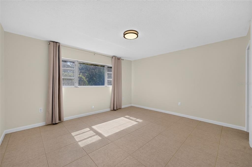 700 Melrose Avenue - Photo 15