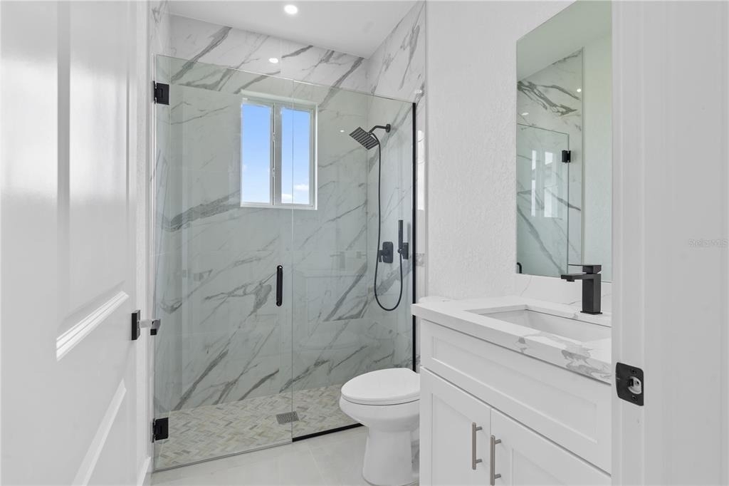 13438 Mcintosh Avenue - Photo 12