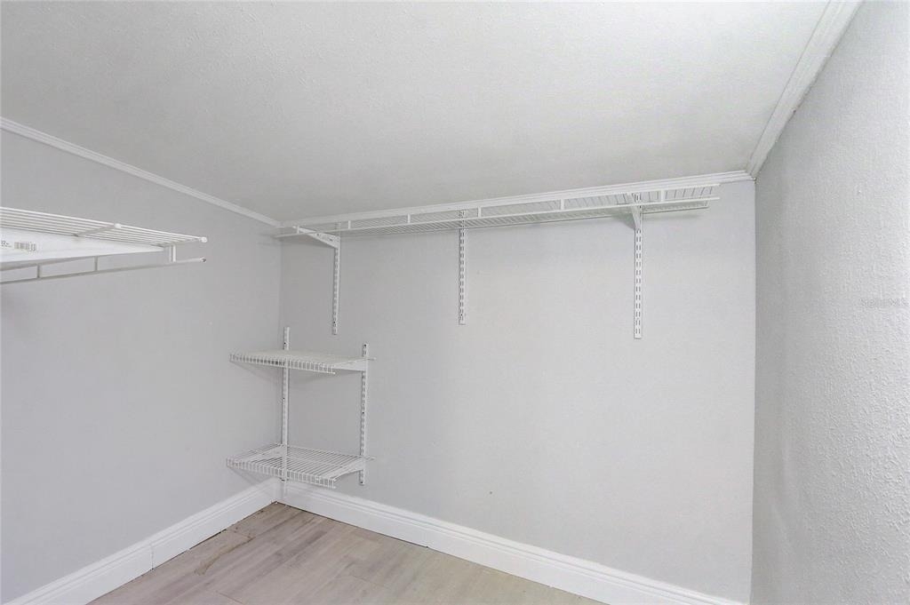 1129 Ne 12th Street - Photo 24