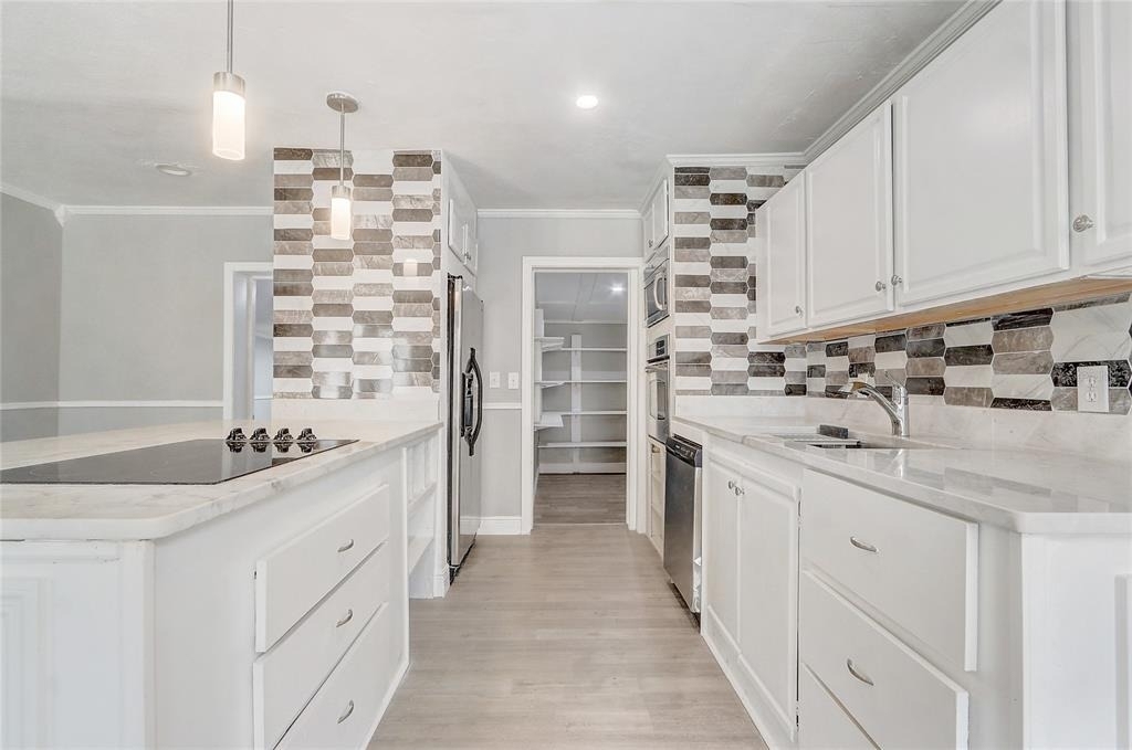 1129 Ne 12th Street - Photo 13