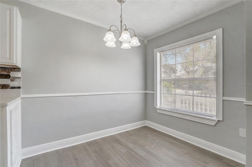 1129 Ne 12th Street - Photo 8