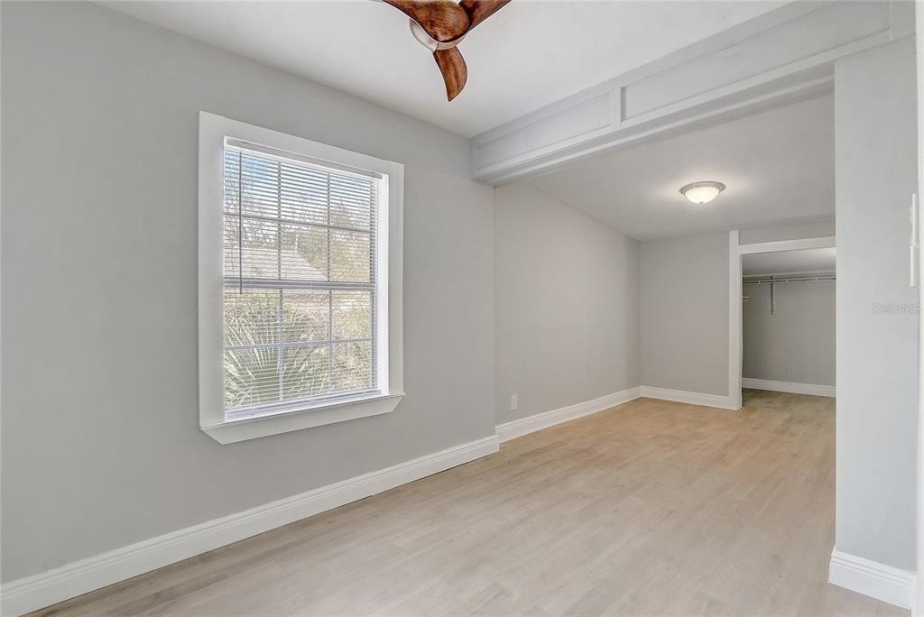 1129 Ne 12th Street - Photo 22